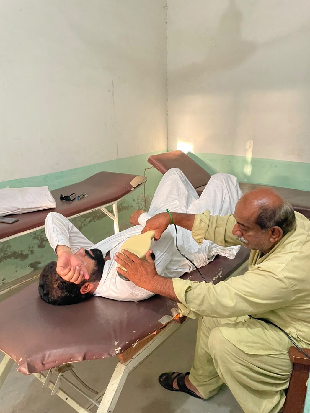 Patient receiving physiotherapy support
